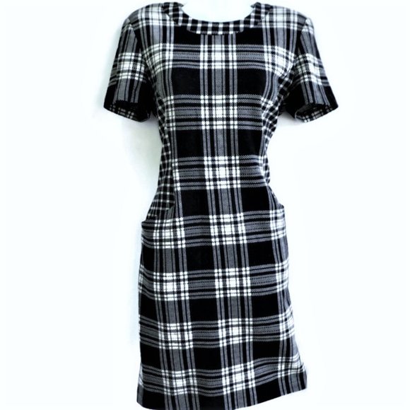 Adrienne Vittadini Dresses & Skirts - Adrienne Vittadini Dress 80s Contrasting Black White Plaid Pockets Stretch
